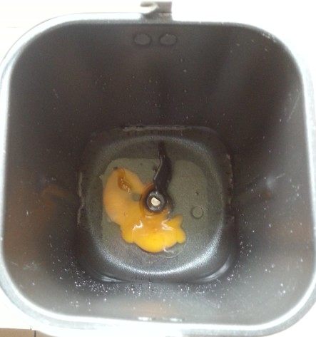 鸡蛋芹菜饺子步骤1