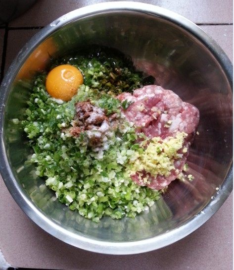鸡蛋芹菜饺子步骤5
