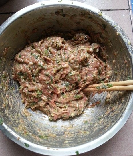 鸡蛋芹菜饺子步骤6
