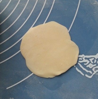 鸡蛋芹菜饺子步骤8