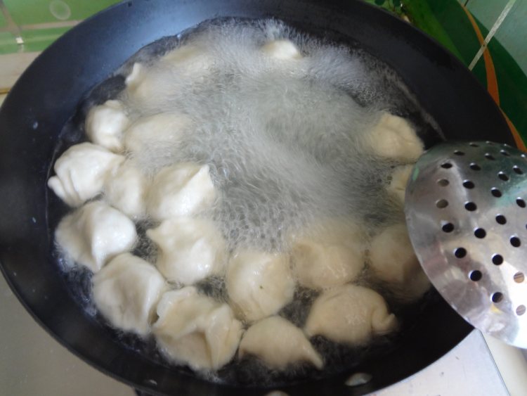 猪肉苦菜饺子步骤10