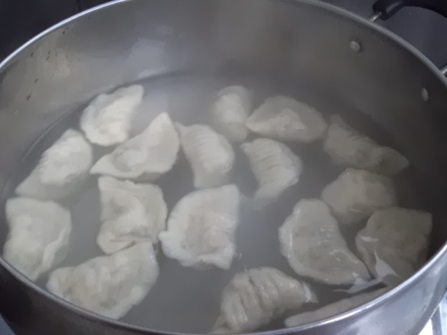 芹菜木耳猪肉馅水饺步骤9