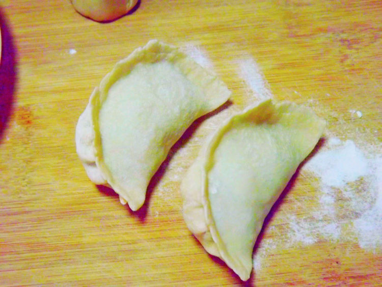 松蘑牛肉饺子步骤7