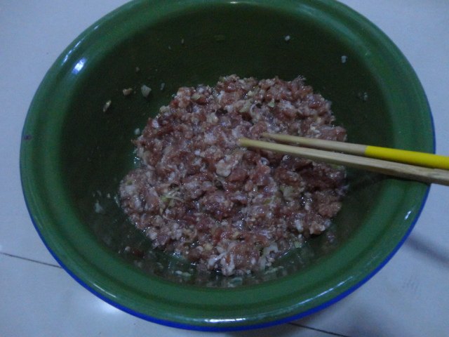 角瓜馅煮饺步骤2