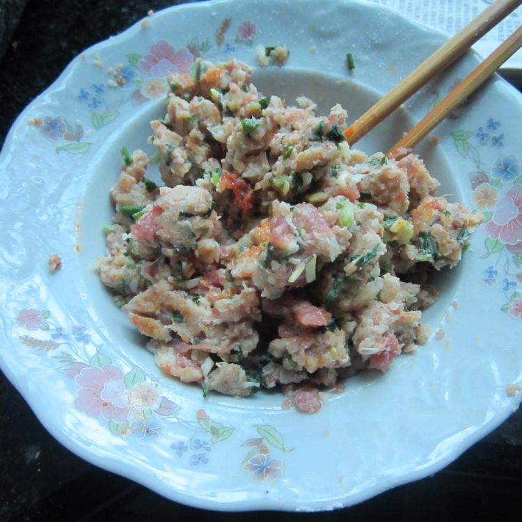 鱼香川味饺子步骤1