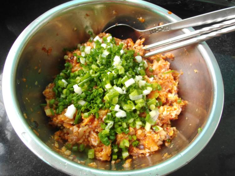 泡菜饺子步骤4