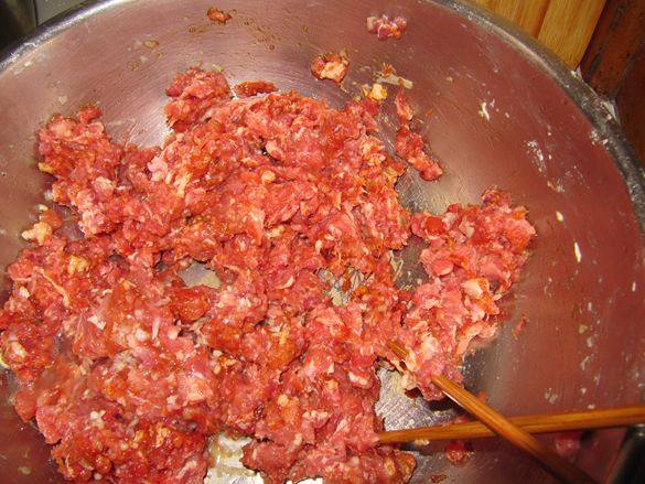韭菜猪肉蘑菇饺步骤8