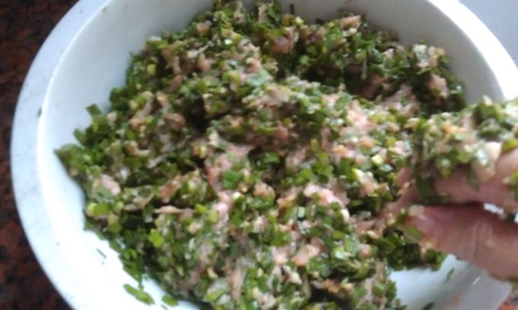 韭菜鲜肉饺步骤4