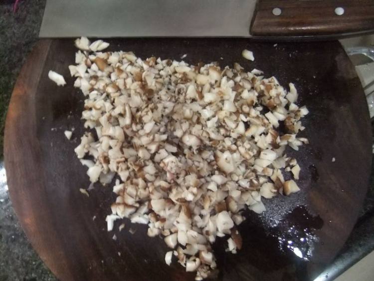 黄金香菇猪肉饺子步骤3