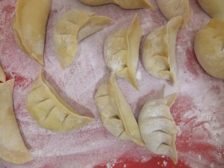 黄金香菇猪肉饺子步骤8