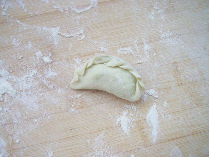 黄瓜鸡蛋香菇饺子步骤16