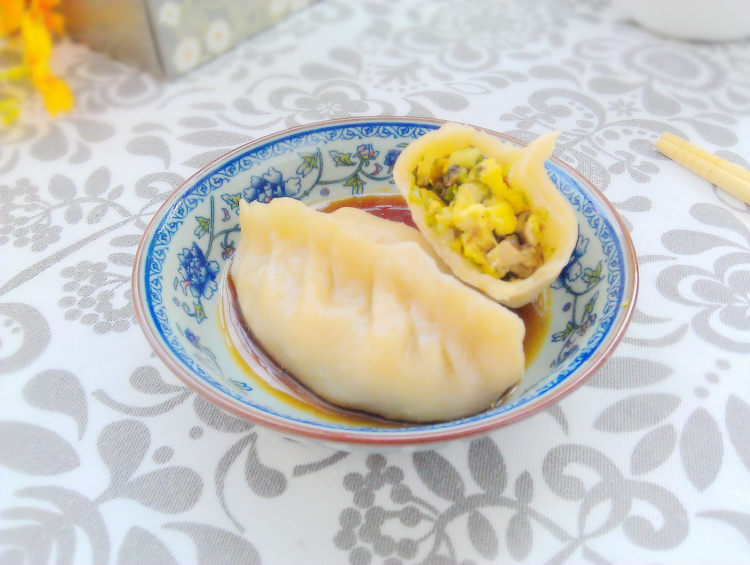 香菇青菜烫面蒸饺步骤15