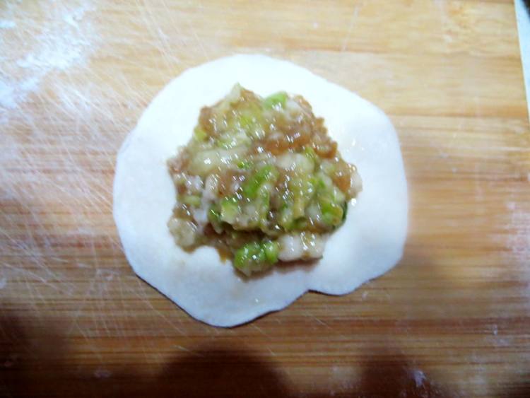 猪肉角瓜馅饺子步骤8