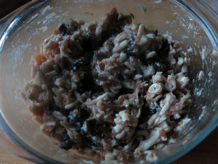 海鲜菇烫面蒸饺步骤6