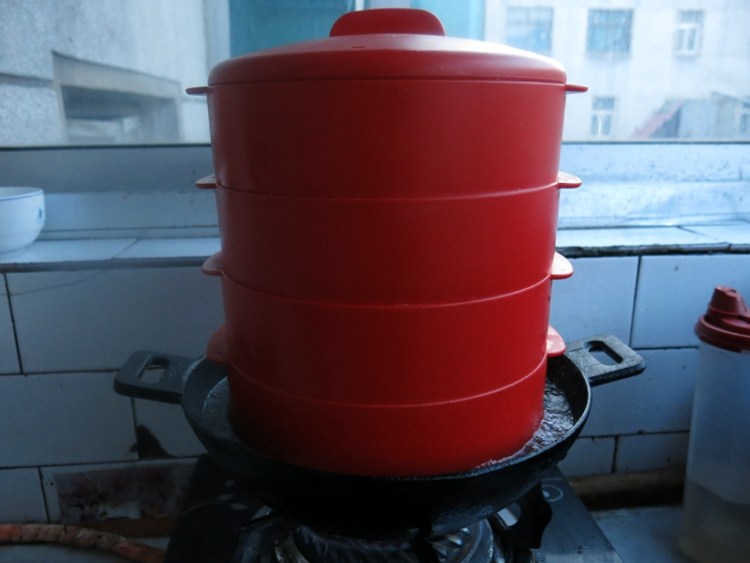 海鲜菇烫面蒸饺步骤18