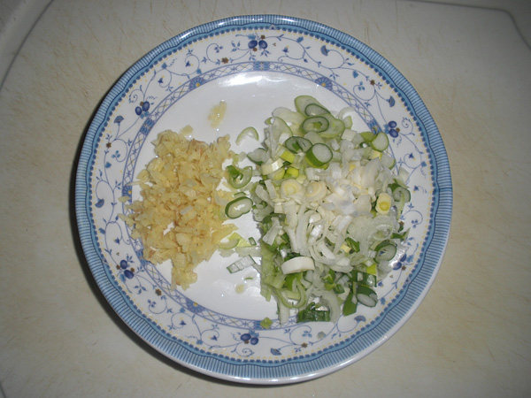 韭菜鸡蛋荞麦面水饺步骤8