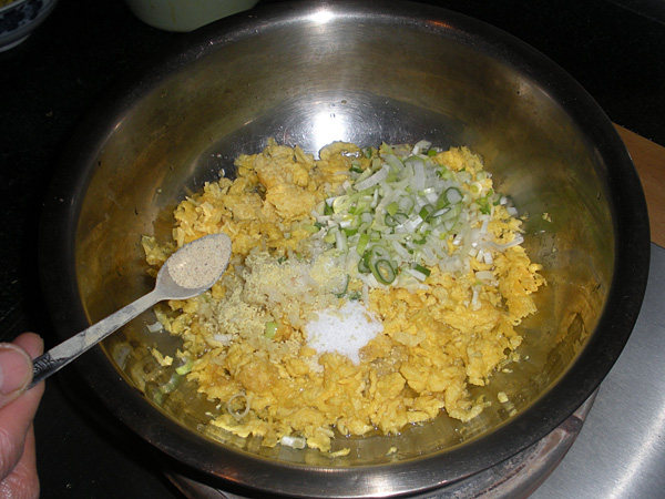 韭菜鸡蛋荞麦面水饺步骤13