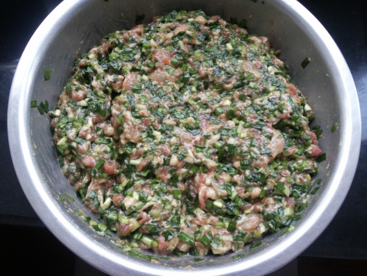 韭菜虾仁饺子步骤8