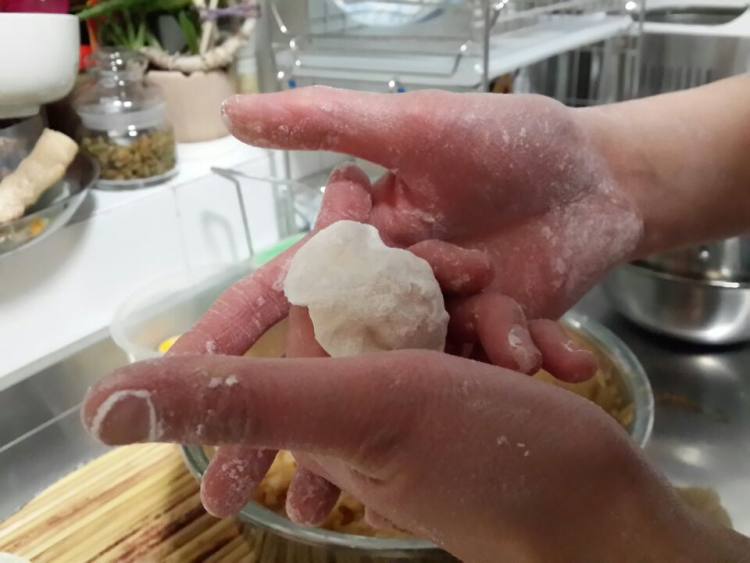萝卜馅饺子步骤8