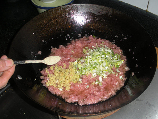 腌雪菜牛肉馅饺子步骤9