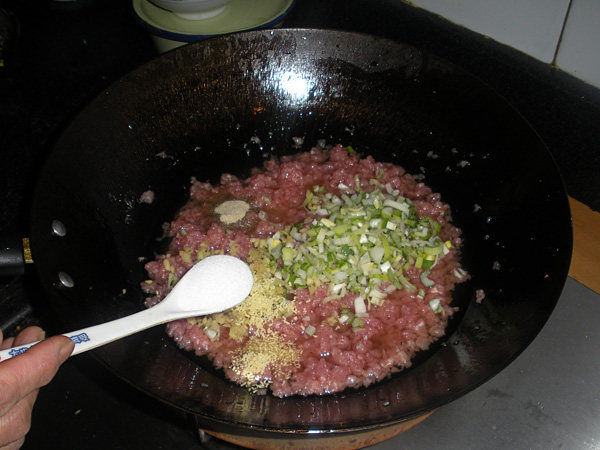 腌雪菜牛肉馅饺子步骤11
