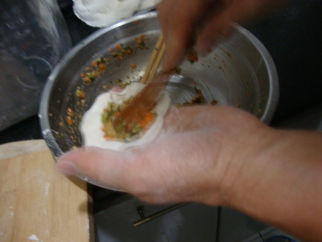 荸荠香菇水饺步骤10