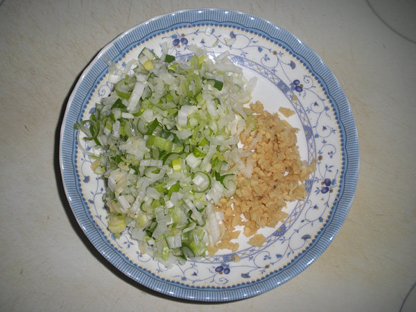 韭菜鸡蛋素水饺步骤6