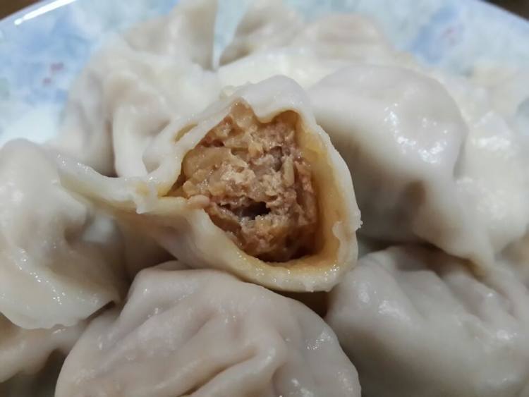 干萝卜条里脊饺子步骤9