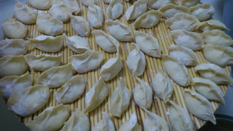 玉米面香菇肉水饺步骤14