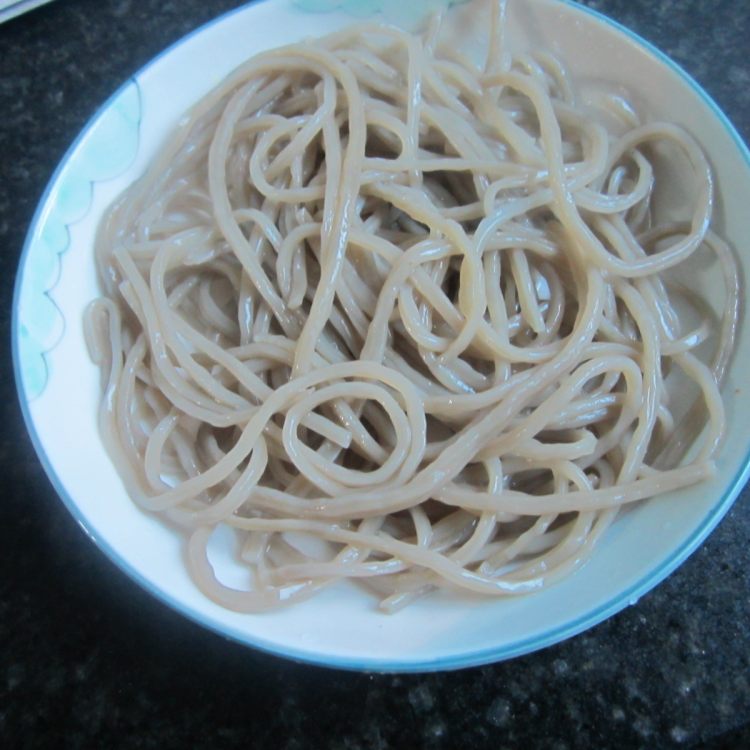 麻辣粉丝饺子步骤1