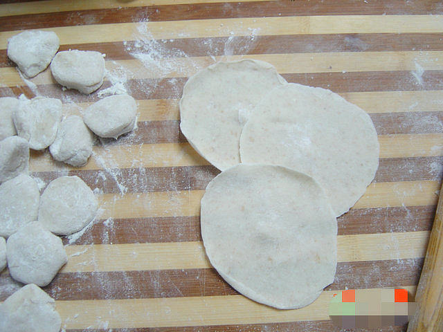 角瓜虾仁蒸饺步骤7