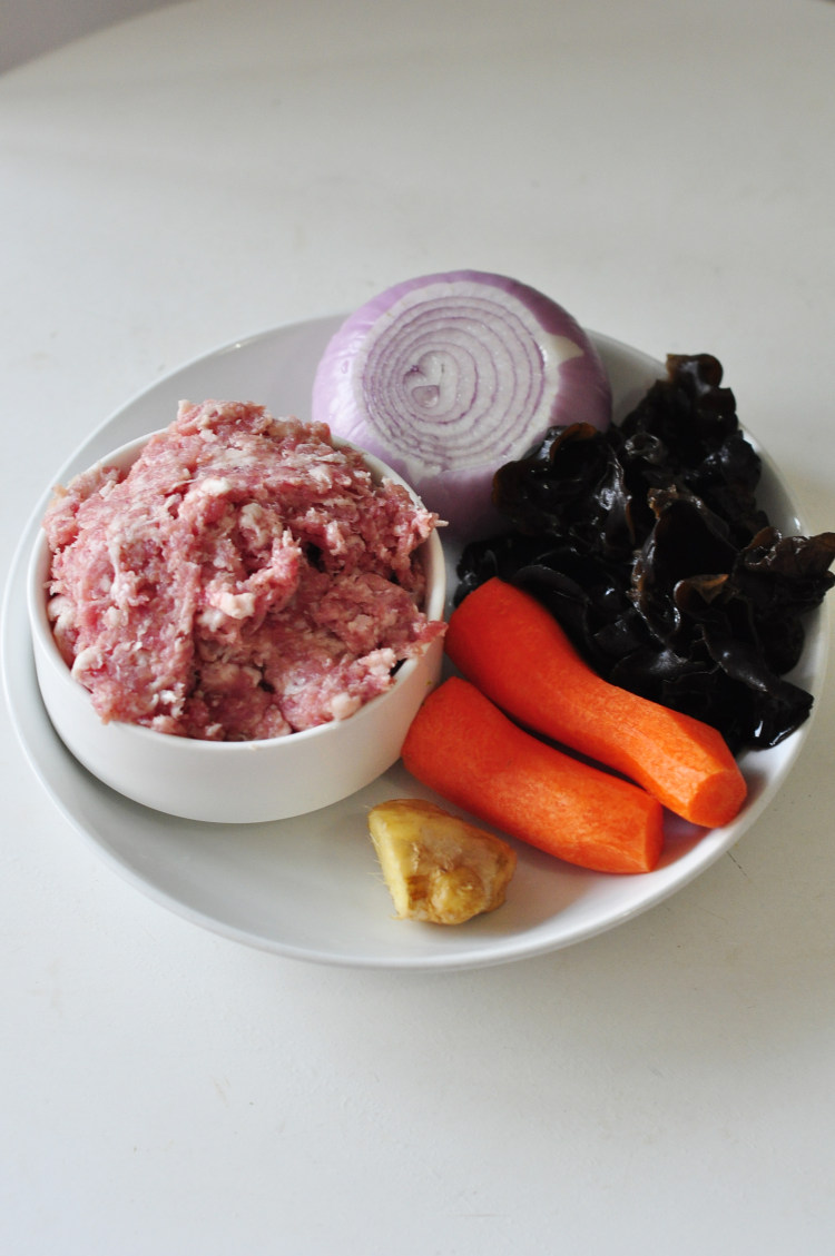 自家私房饺子步骤1