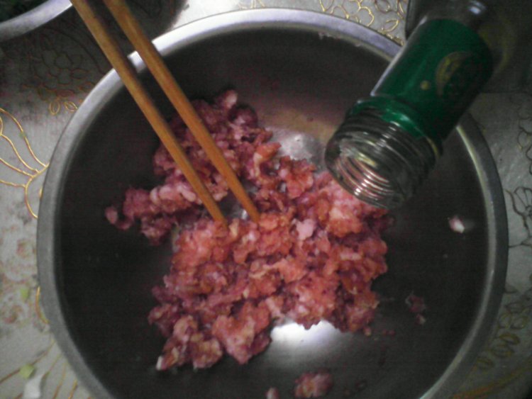 大葱鲜肉饺子步骤10