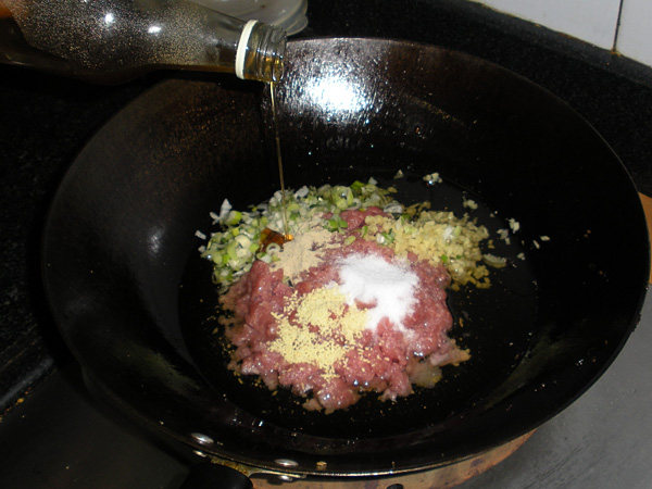 白菜韭菜牛肉水饺步骤16
