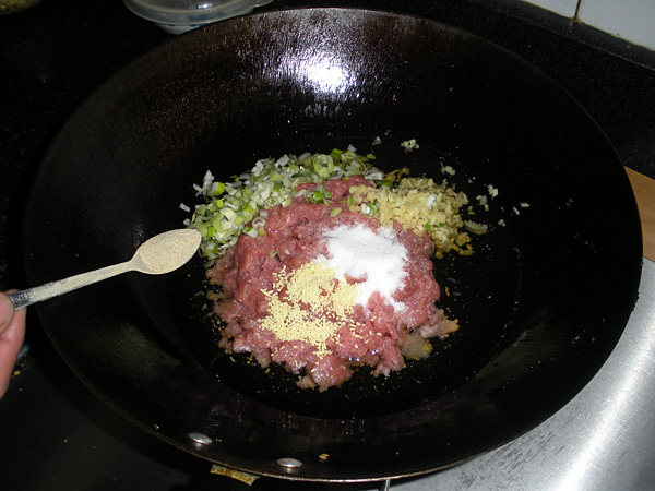 白菜韭菜牛肉水饺步骤15