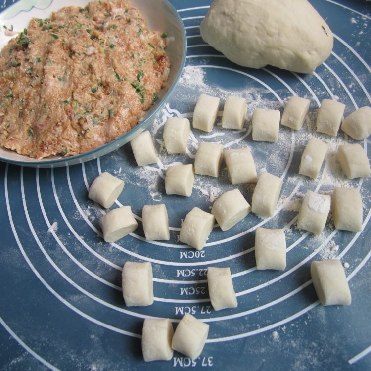 白薯猪肉饺子步骤10