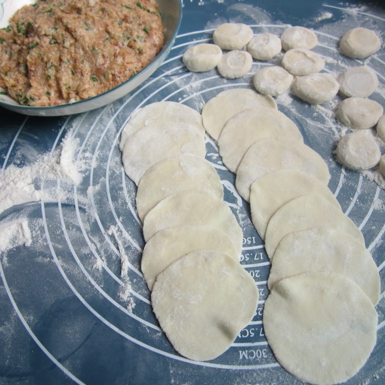 白薯猪肉饺子步骤11