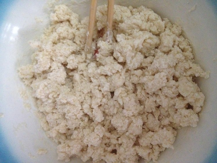 烫面羊肉三鲜蒸饺步骤1