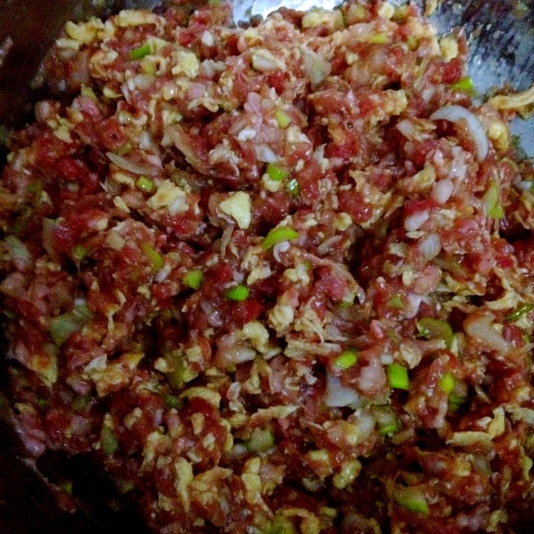 烫面羊肉三鲜蒸饺步骤6