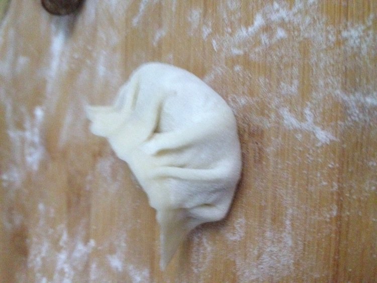 烫面羊肉三鲜蒸饺步骤9