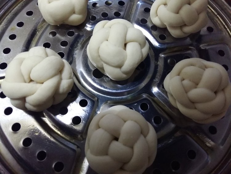 豆浆绣球馒头步骤13