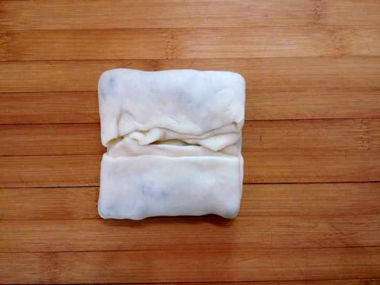红豆玉枕步骤7