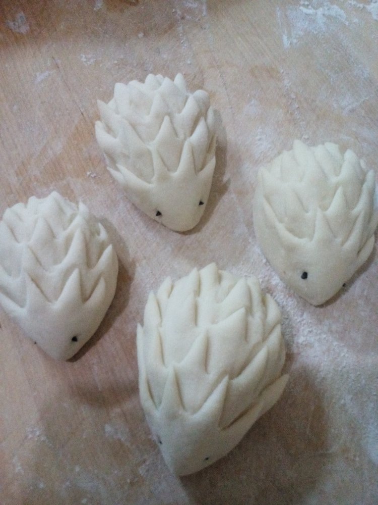 豆沙小刺猬步骤9