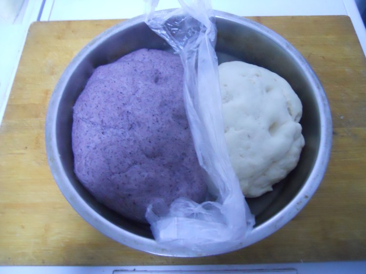 熊猫豆沙包步骤3
