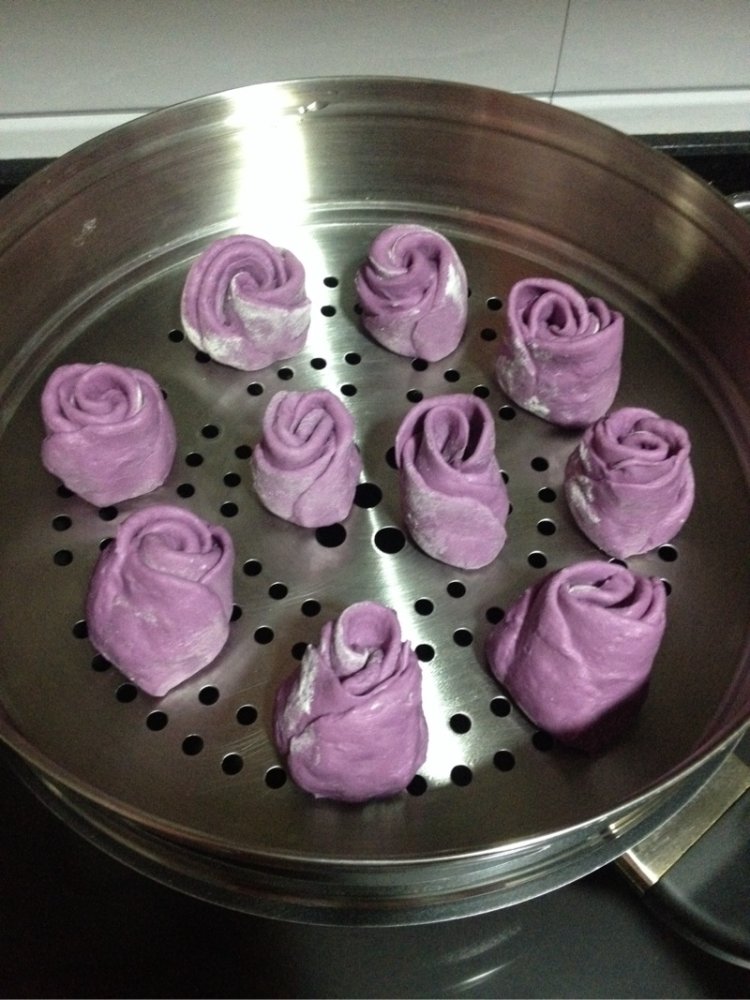 紫薯玫瑰花馒头步骤11
