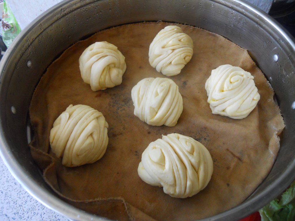 鲜香大花卷步骤10