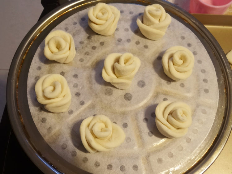 玫瑰花馒头步骤9