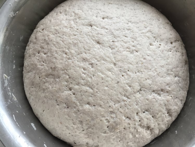 黑豆豆渣馒头步骤4