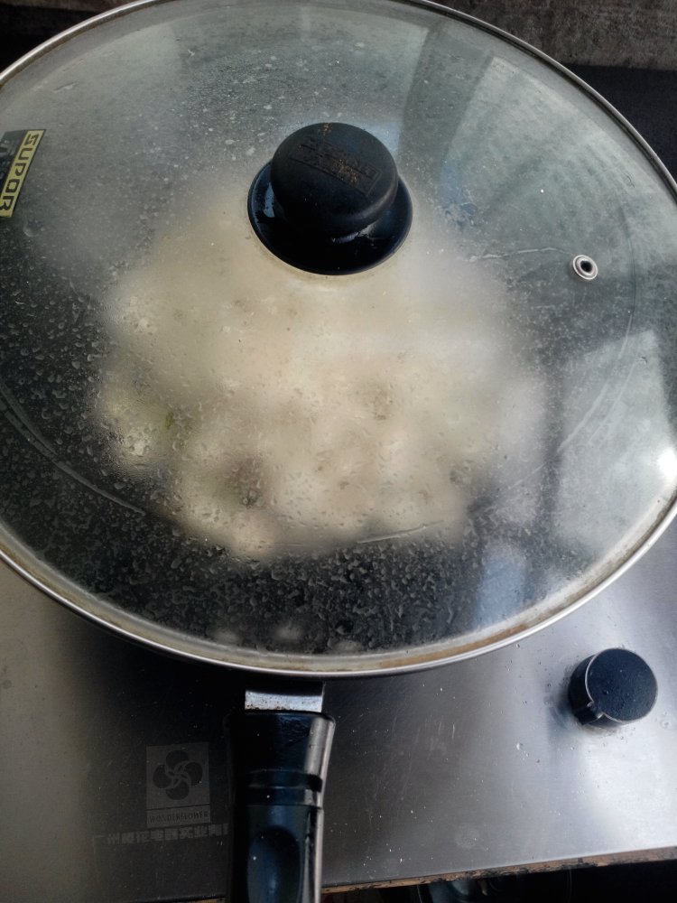 黄豆芽炒馒头步骤8