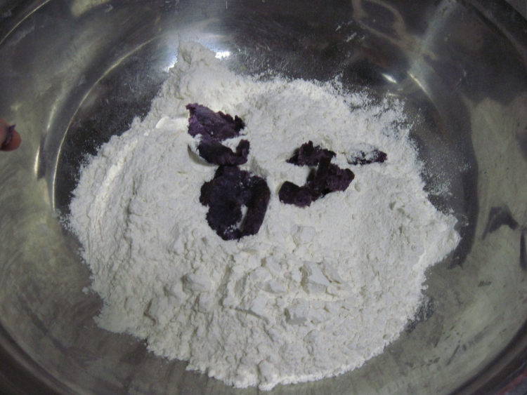 紫薯南瓜蝴蝶卷步骤5